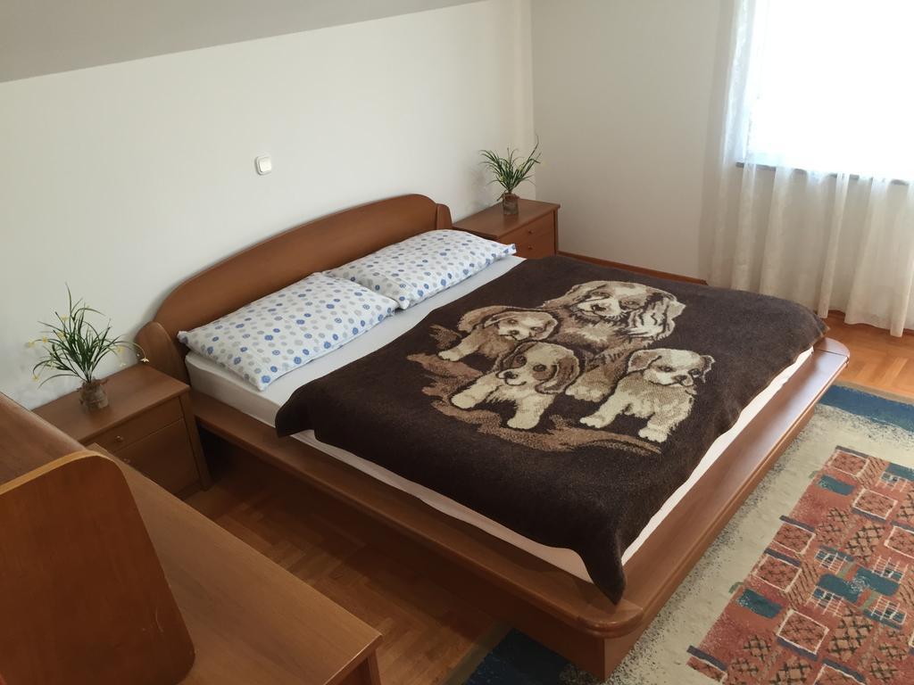 Guest House Seperic Jastrebarsko Habitación foto